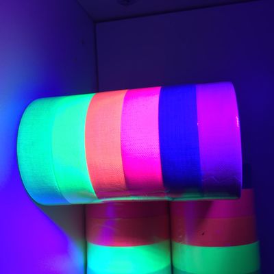 UV Black Light Luminous Adhesive Tape Neon Fluorescencyjna taśma bawełniana Taśma ostrzegawcza na imprezę dostawca